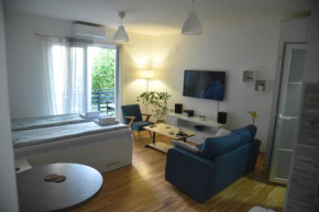 Dekart Apartment